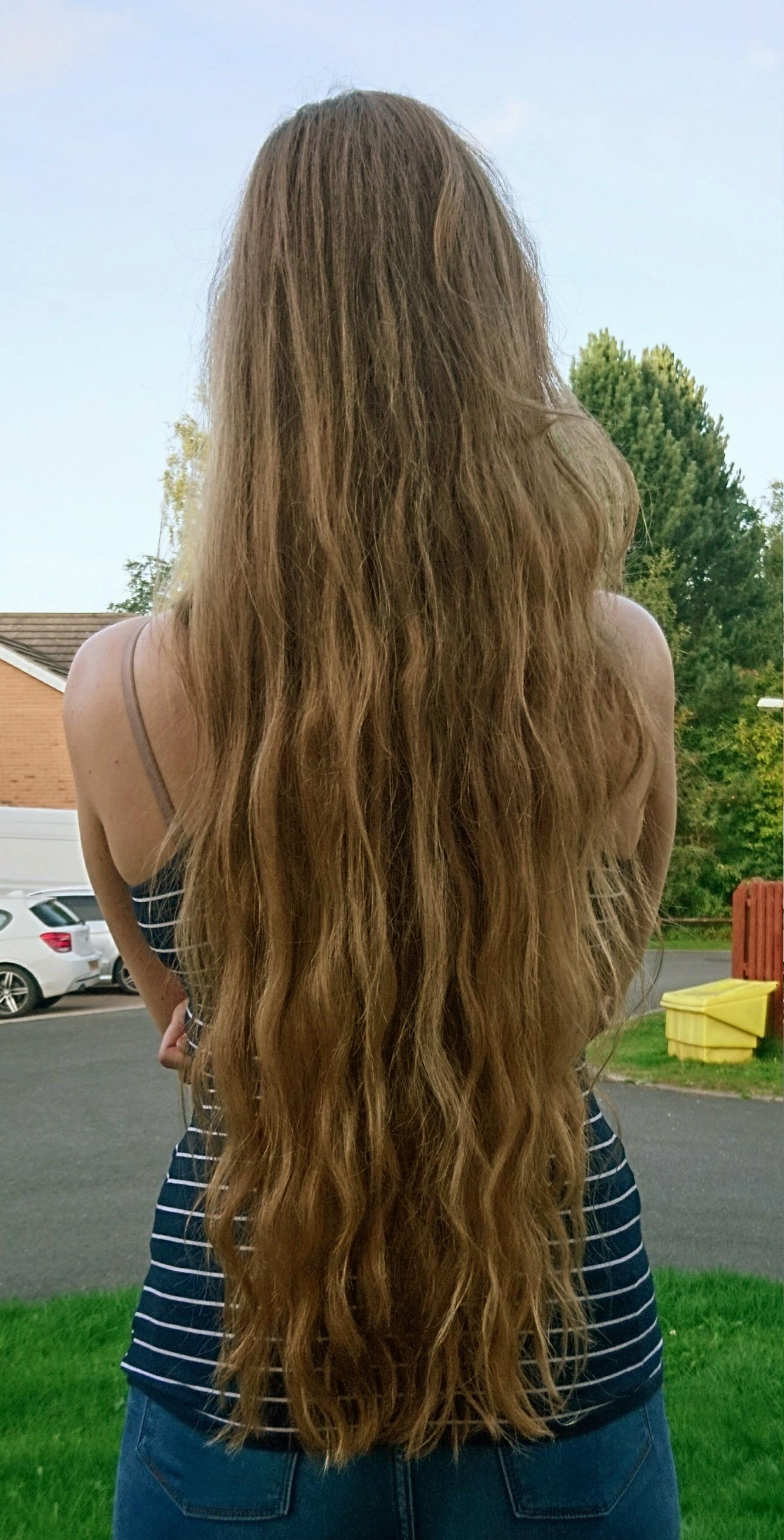 Brake’s Emma Turnbull gets ‘chopped’ for charity