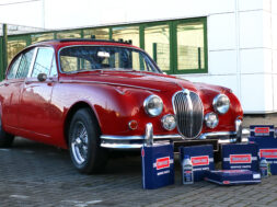 Jag MkII – Parts Close No Logos