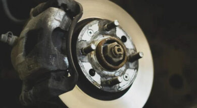 Arnold Clark Autoparts highlights key signs of brake wear ahead of summer road trip season