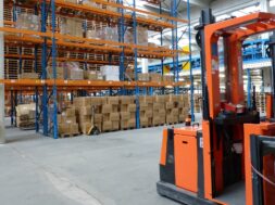 Select Automotive – Forklift